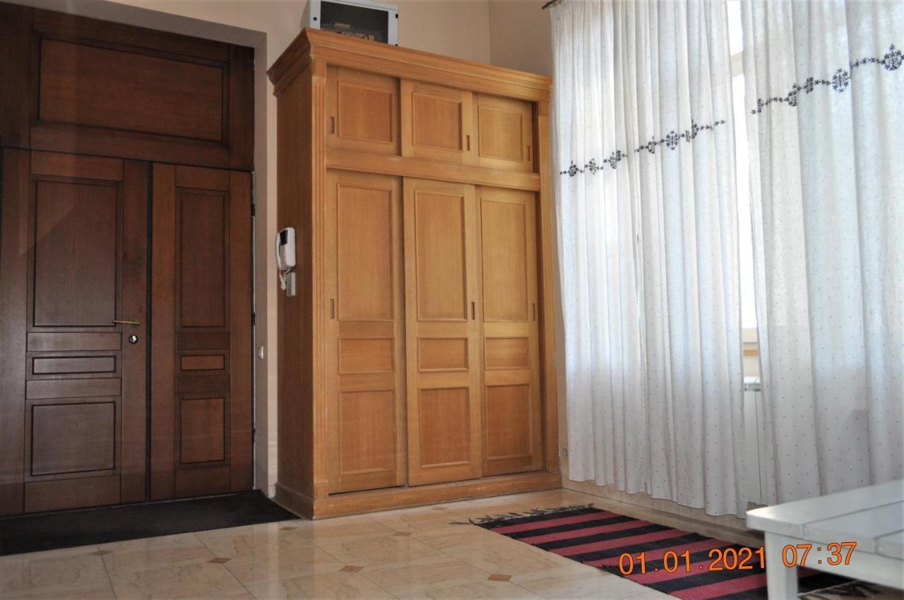 Great 144 Sq.M. Apartment In The Center Of Kiew Exterior foto